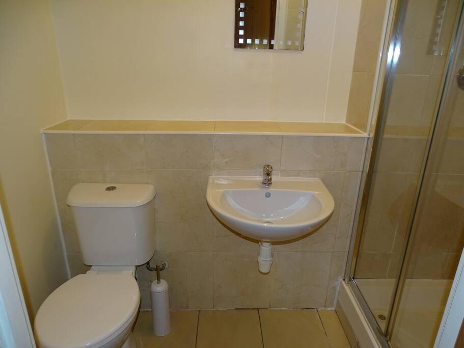 2 Bed Apartment In City Centre Dublin Buitenkant foto